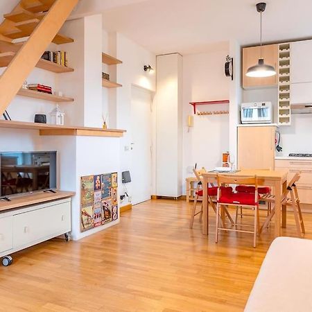 Guest Planet - Grazioso Bilocale Bande Nere M1 Apartment Milano Ngoại thất bức ảnh
