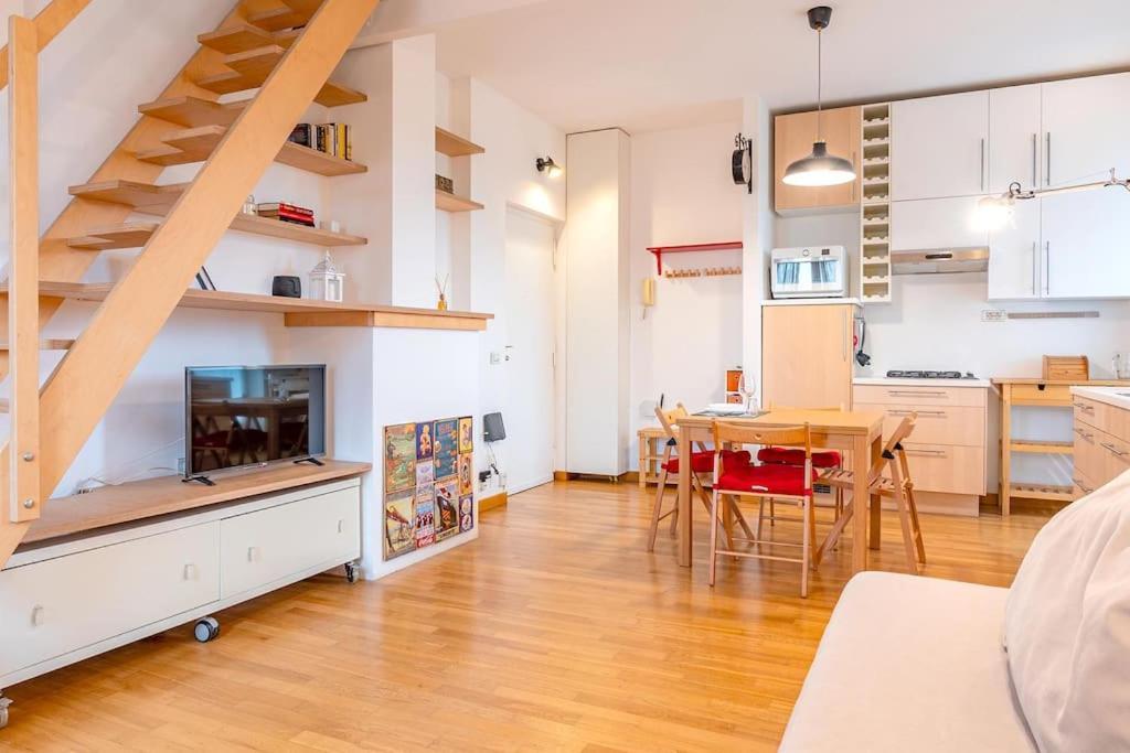 Guest Planet - Grazioso Bilocale Bande Nere M1 Apartment Milano Ngoại thất bức ảnh