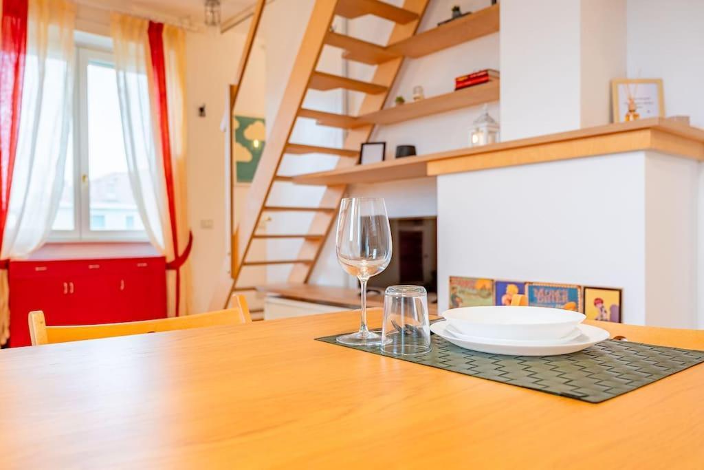 Guest Planet - Grazioso Bilocale Bande Nere M1 Apartment Milano Ngoại thất bức ảnh